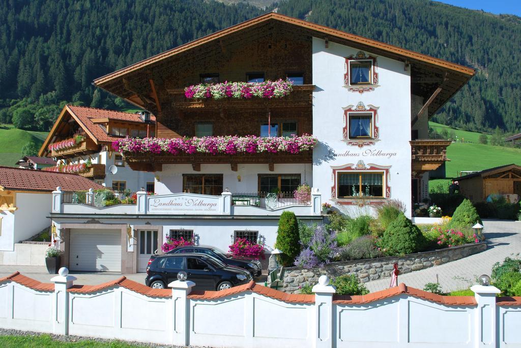 Landhaus Notburga Gries im Sellrain Buitenkant foto